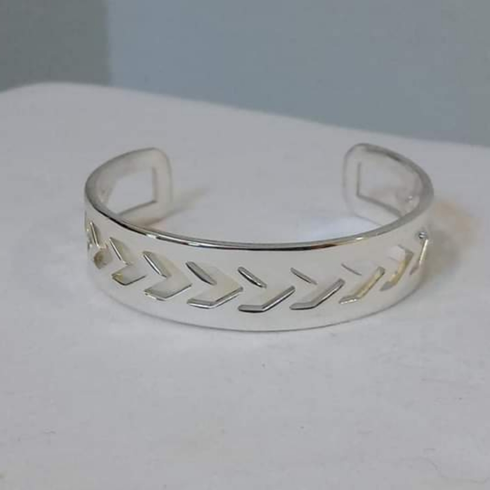 Rustic Cuff Silver Metal Arrow Bracelet